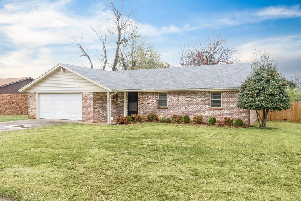 1403 Ridgecrest St, Springdale, AR 72762 Trulia