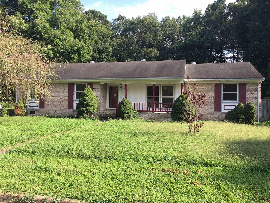 11825 Haversham Dr, Midlothian, VA 23113