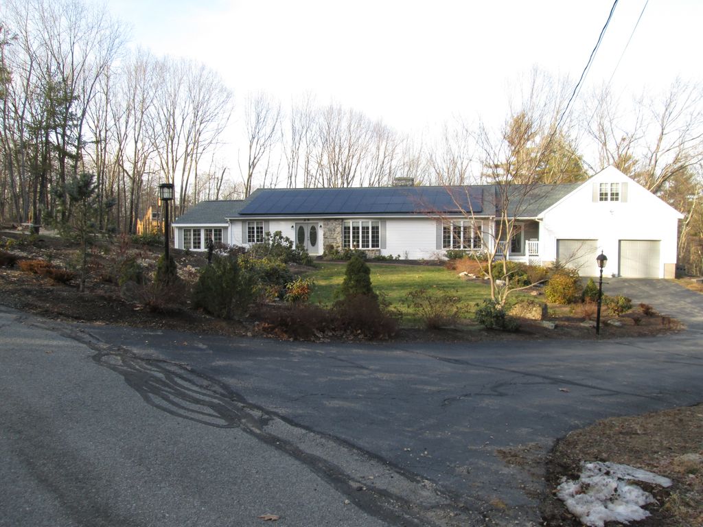 28 Crown Hill Rd, Atkinson, NH 03811 Trulia
