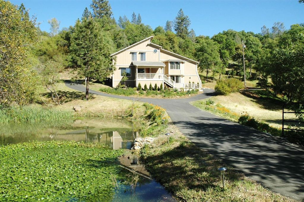 10593 Oak Dr, Grass Valley, CA 95949 Trulia