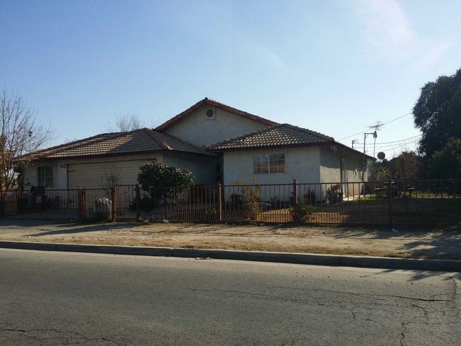 975 E Armstrong Ave, Earlimart, CA 4 Bed, 2.5 Bath SingleFamily Home