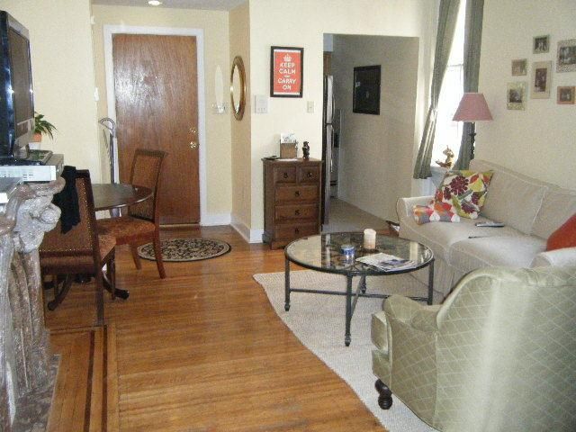 1619 Green St #2R, Philadelphia, PA 19130