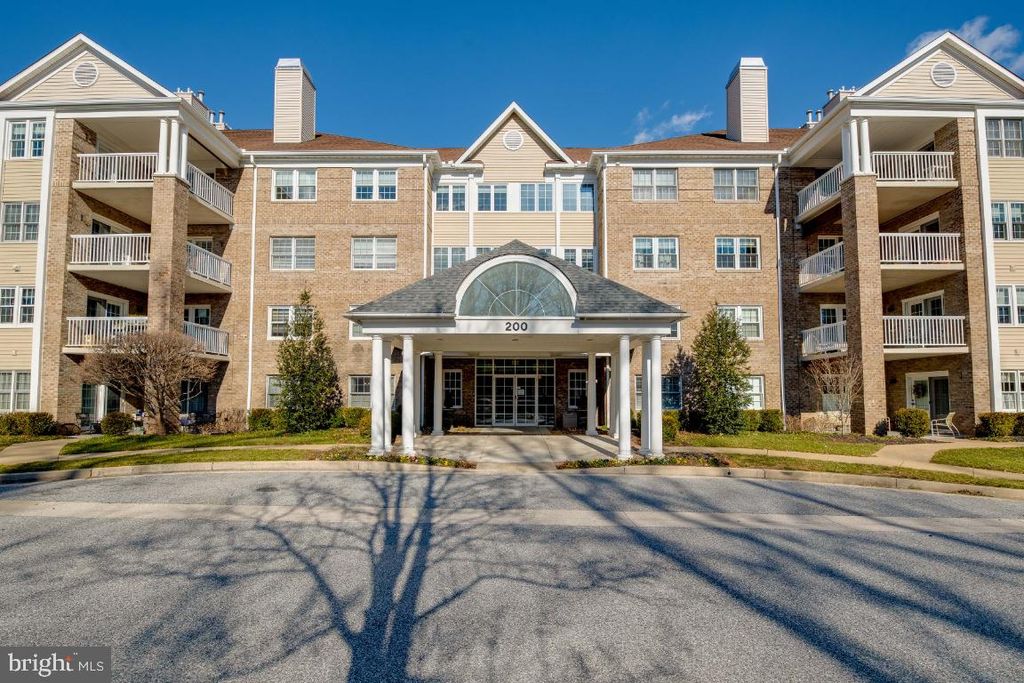 200 Belmont Forest Ct #407, Lutherville Timonium, MD 21093