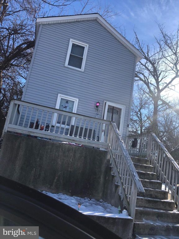576 Naomi Ave, Woodbury, NJ 08096