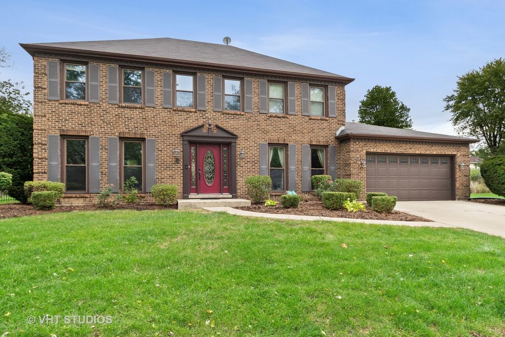 1405 Ridgely Ct, Naperville, IL 60540