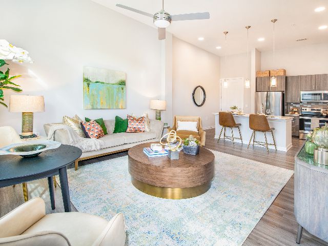 5910 Farrington Rd, Chapel Hill, NC 27517