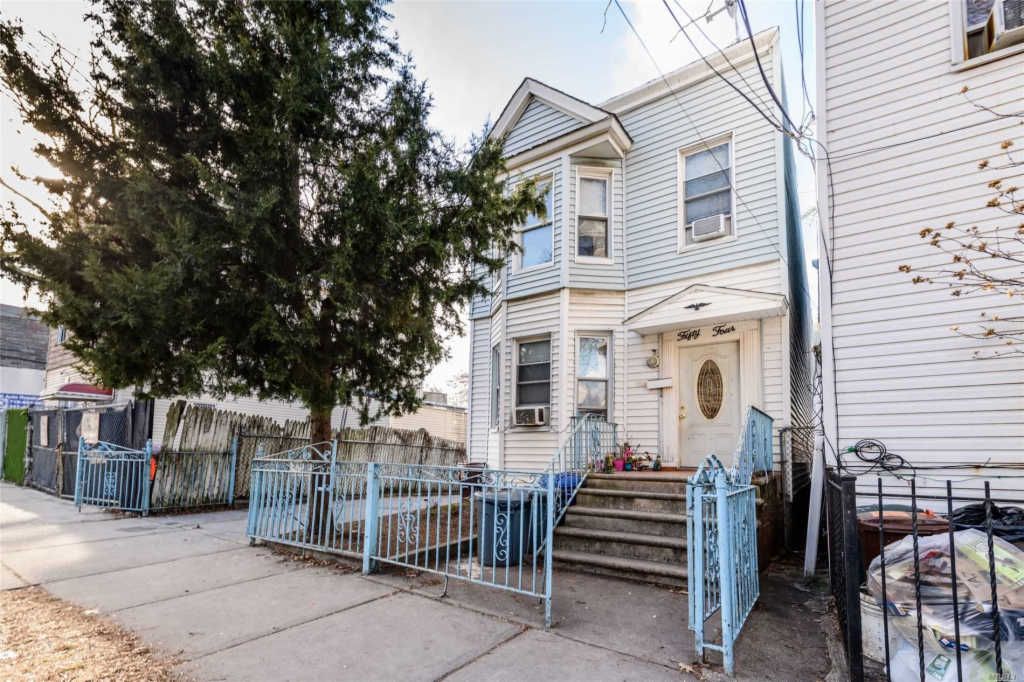 3754 58th St, Woodside, NY 11377 Trulia