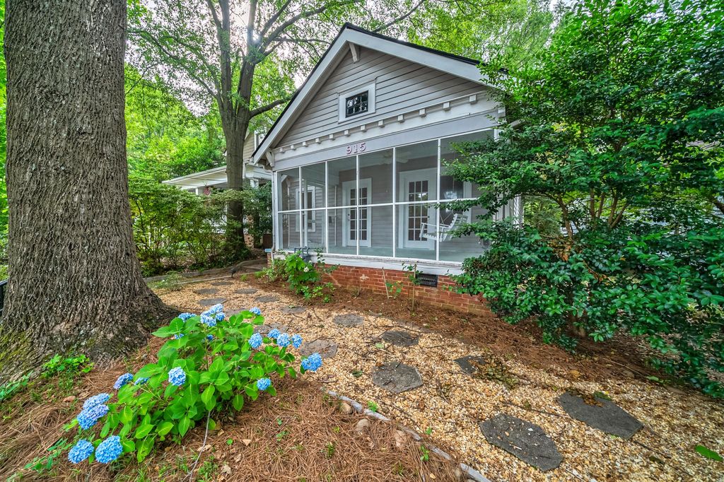 915 Austin Ave NE, Atlanta, GA 30307