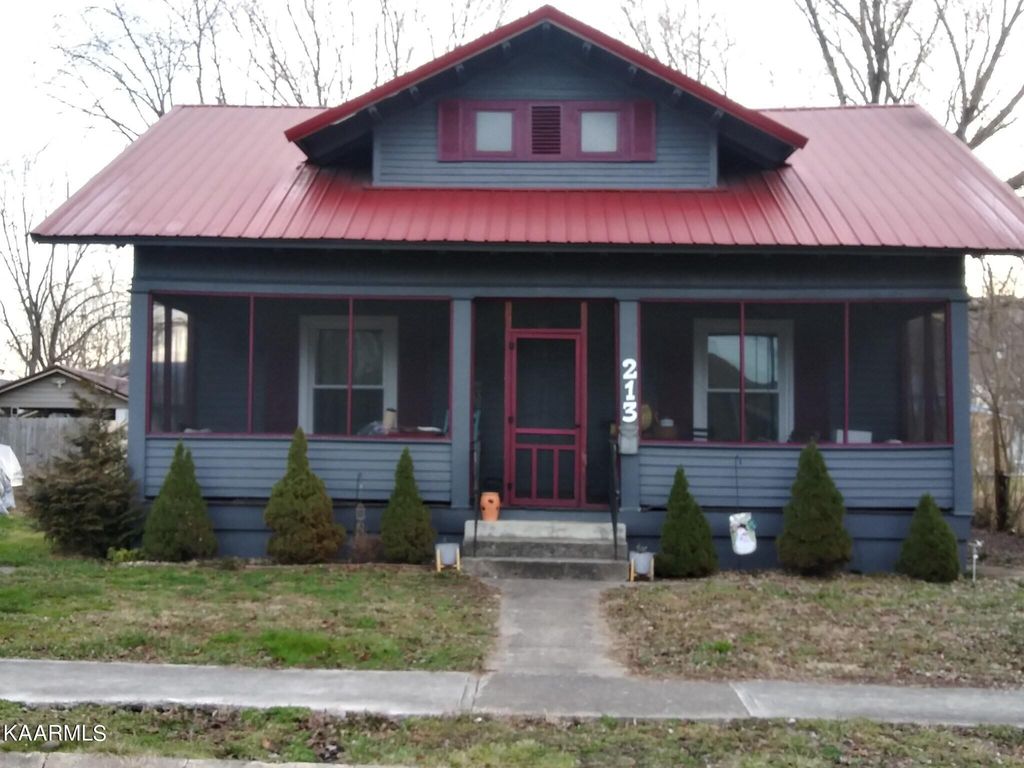 213 S  22nd St, Middlesboro, KY 40965