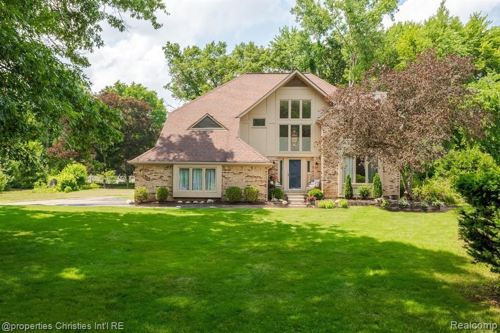 4141 Cheryl Dr, Commerce Township, MI 48382 MLS 20240050246 Trulia