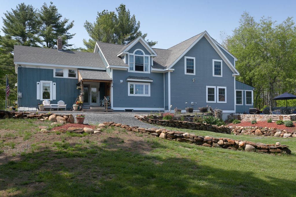 83 Lower Barley Street, Lebanon, ME 04027