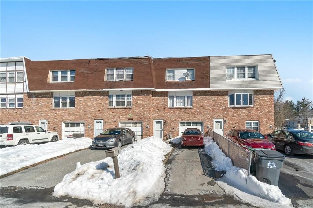 4 Hampton Ct, Middletown, NY 10941 Trulia 4 Hampton Ct, Middletown, NY 10941 Trulia