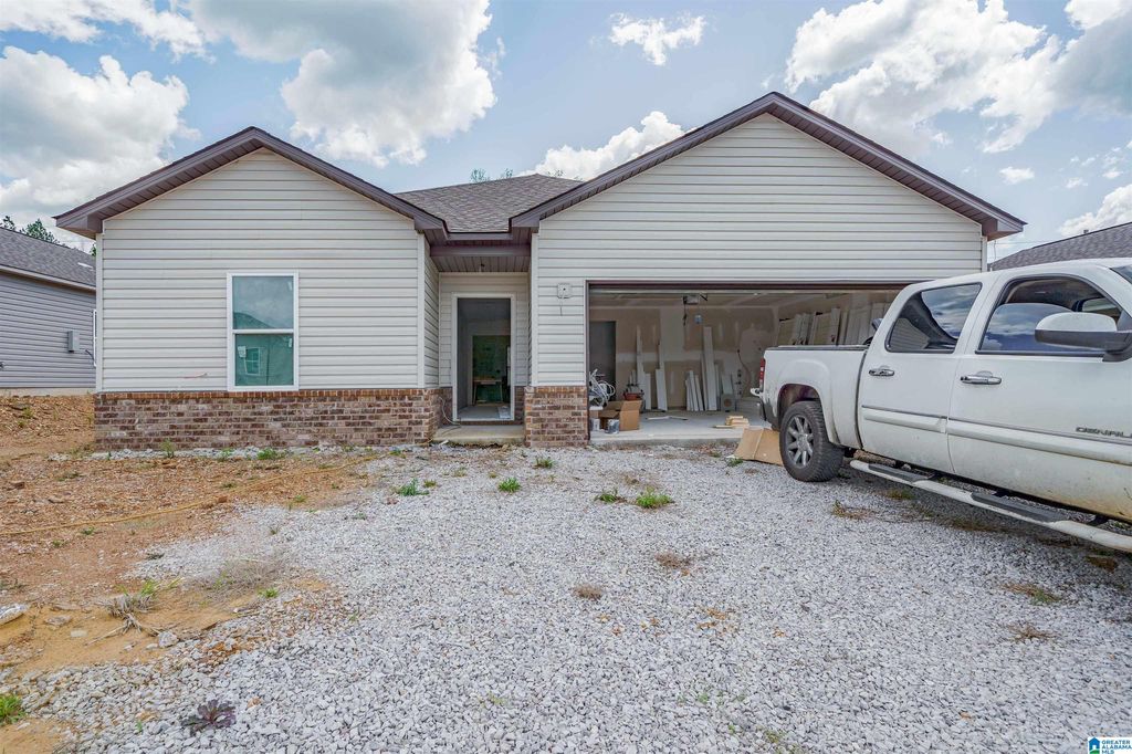 10367 Squires Way, Vance, AL 35490 | MLS# 21415965 | Trulia