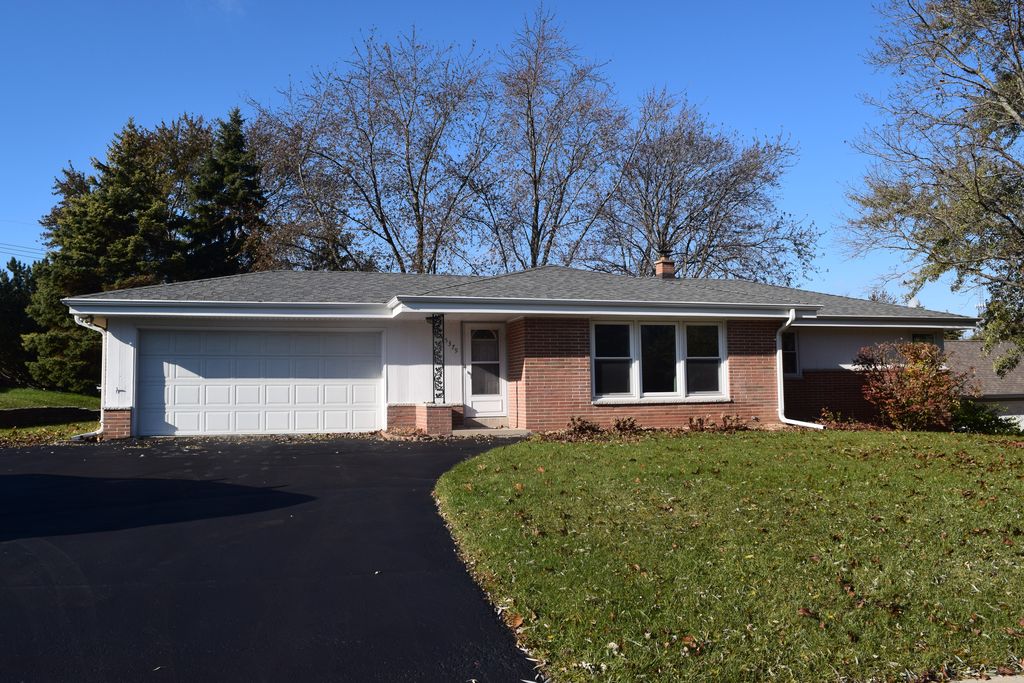 5379 S 51st St, Greendale, WI 53129 Trulia