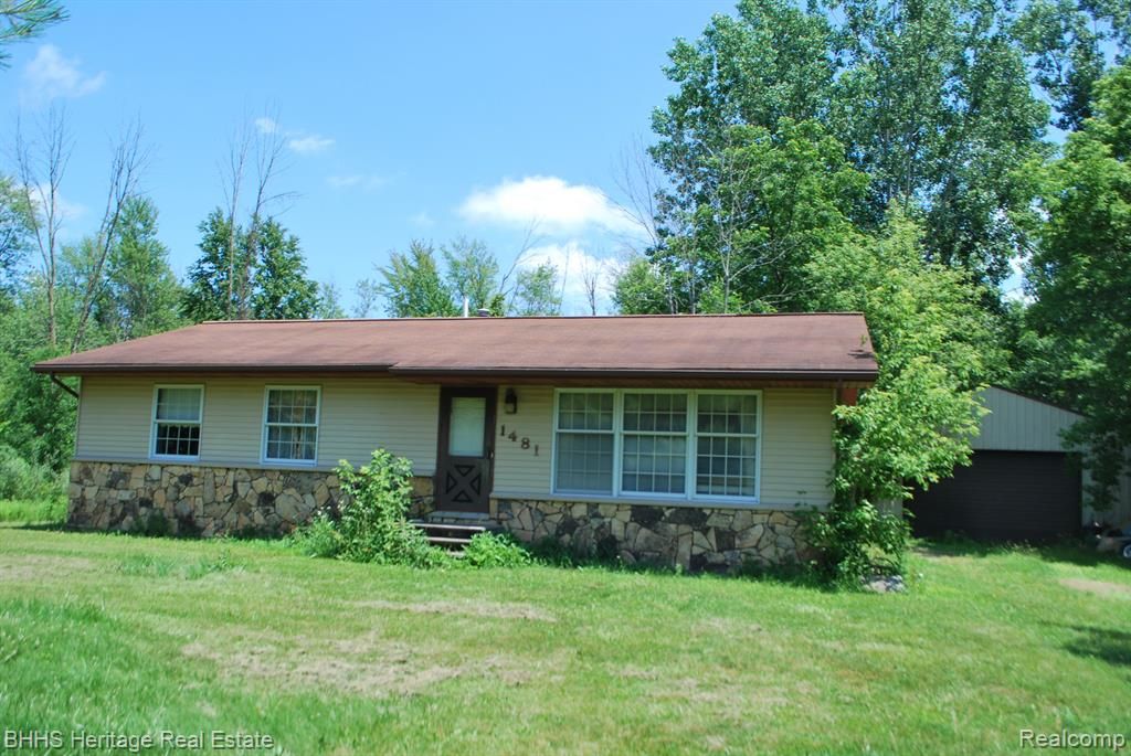 1481 Fraser Rd, Kawkawlin, MI 48631 Trulia