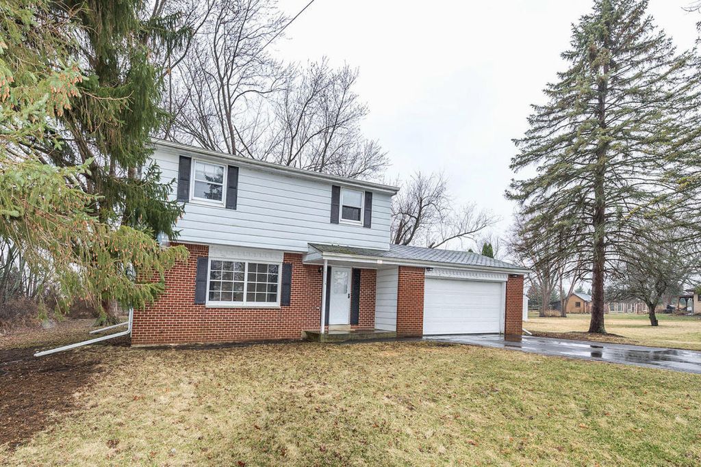 8423 7 Mile Rd, Caledonia, WI 53108 Trulia