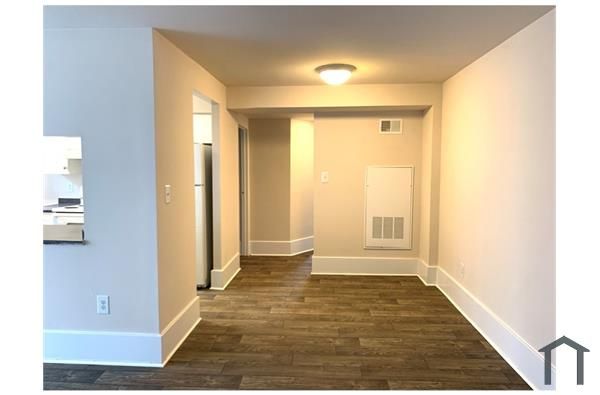1927 E West Hwy #203, Silver Spring, MD 20910