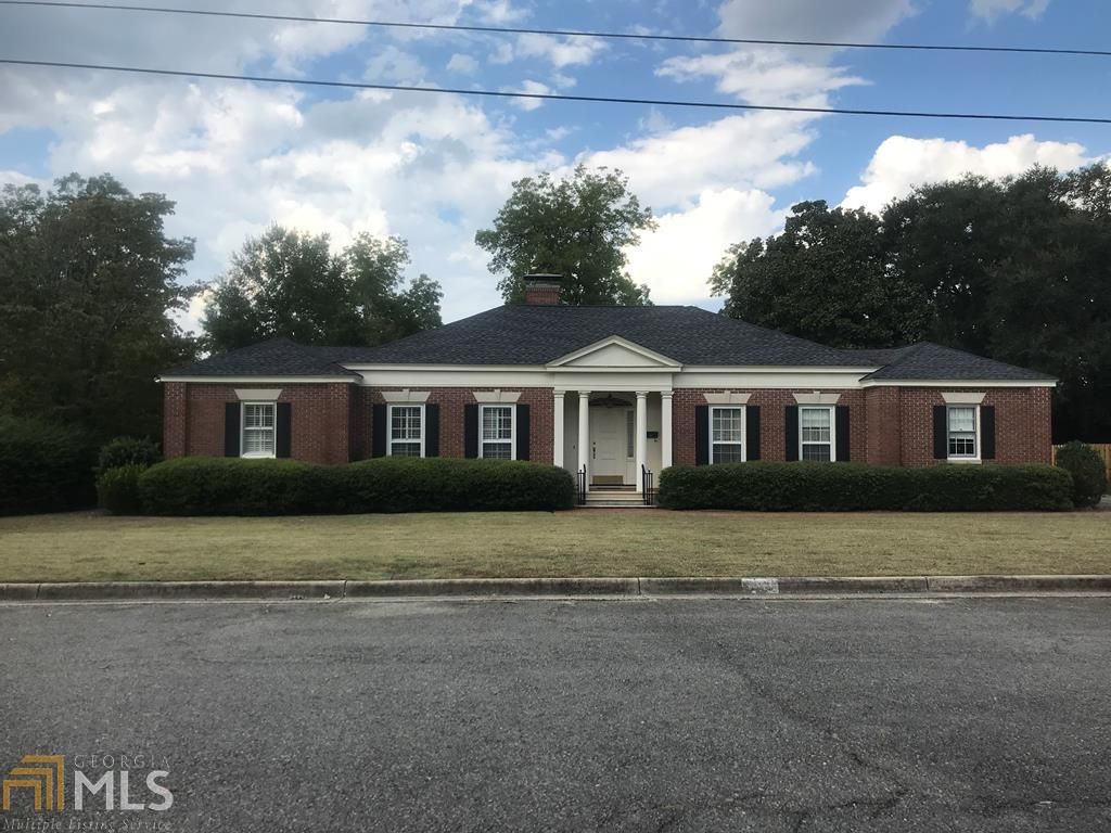 1703 Greystone Rd, Dublin, GA 31021
