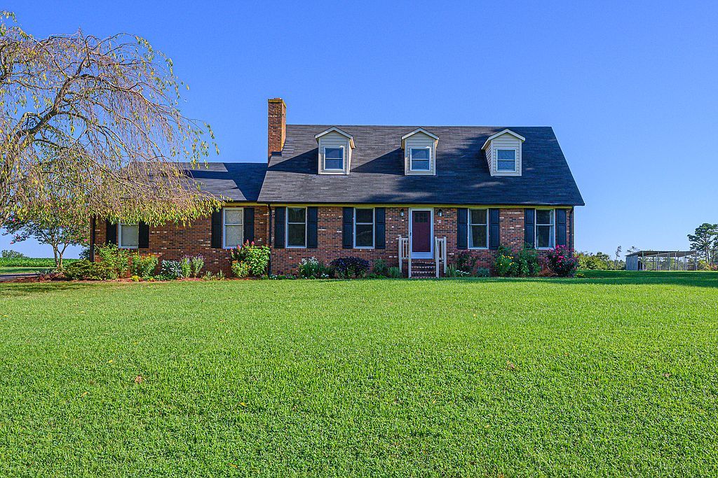 4433 Cherrywood Rd, East Bend, NC 3 Bed, 2 Bath SingleFamily Home