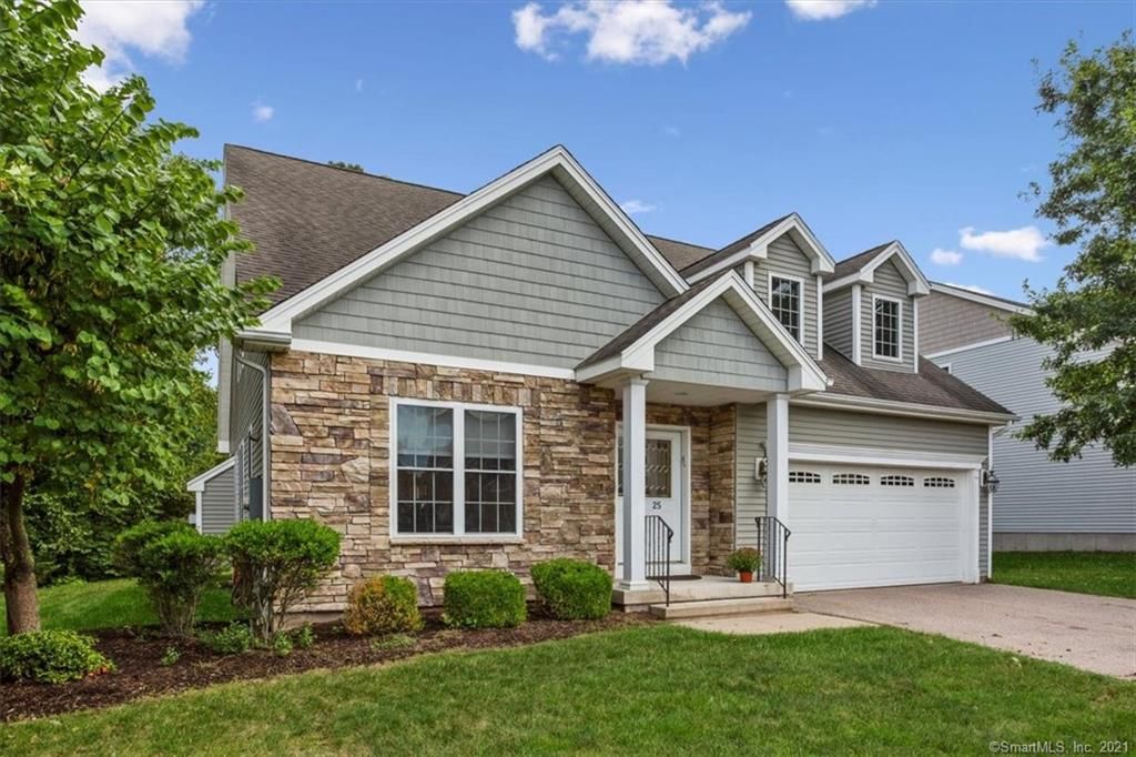 25 Adenas Walk #25, Glastonbury, CT 06033