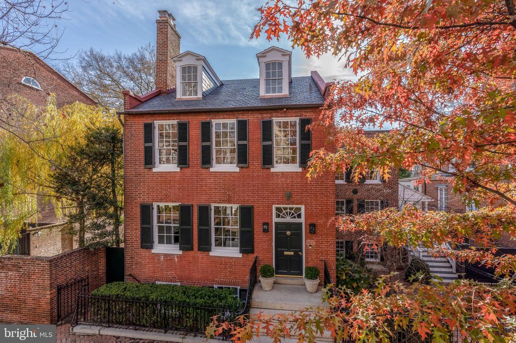 3122 3124 P St Nw Washington Dc 007 Mls Dcdc Trulia