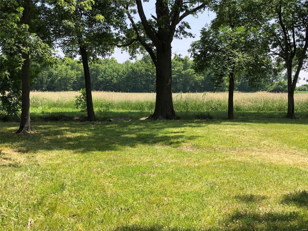 550 North St, Carlyle, IL 62231 MLS 23033546 Trulia