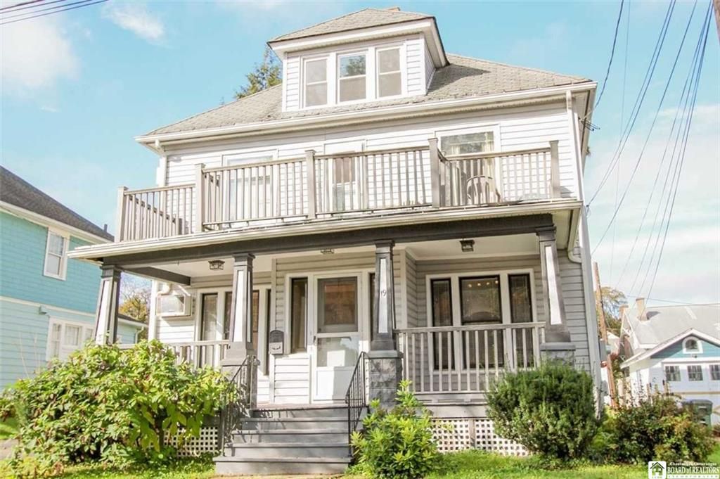 19 Carey Pl, Jamestown, NY 14701