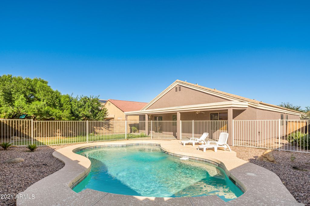 1737 E Oquitoa Dr, Casa Grande, AZ 85122