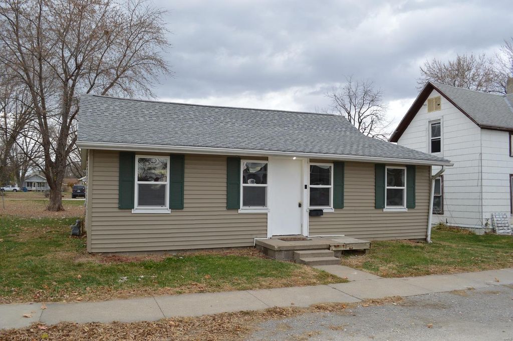 410 Grant St, Canton, MO 63435