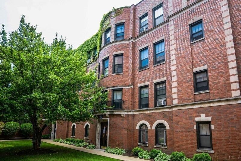 1235 Elmwood Ave, Evanston, IL 60202