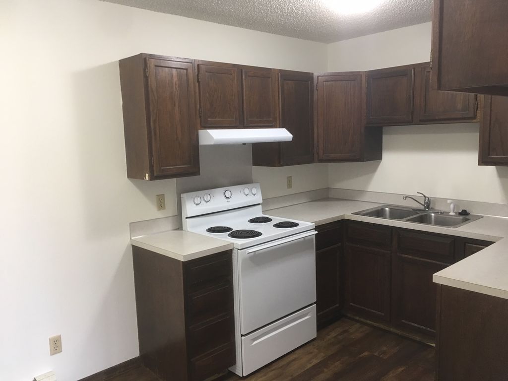 3250 E Thayer Ave #5, Bismarck, ND 58501