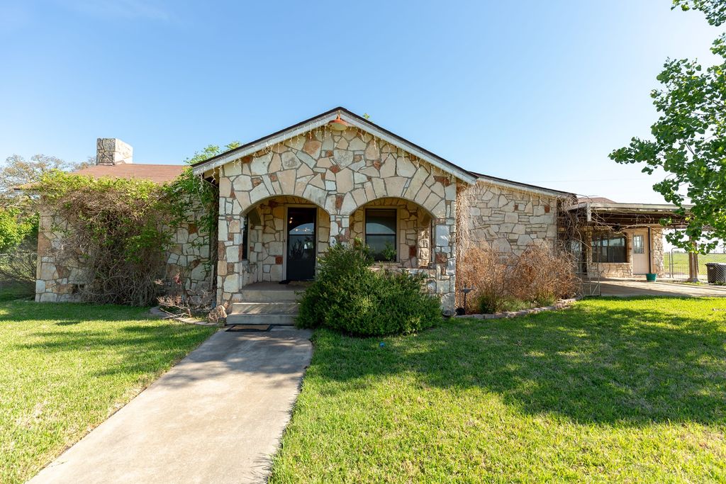 529 Fm 479, Mountain Home, TX 78058 Trulia