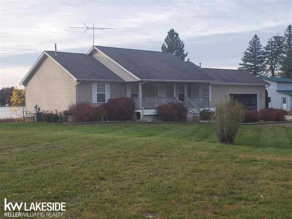 232 S Lake Dr, Columbiaville, MI 48421 Trulia