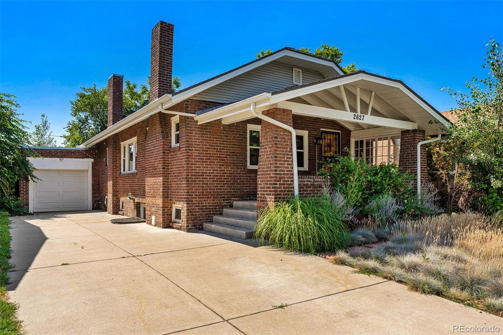 2627 N Elizabeth St, Denver, CO 80205