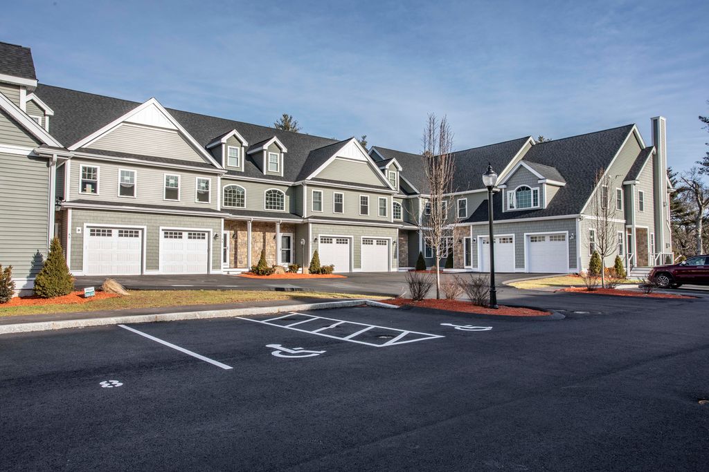 Unit A - The Revere Plan in The Villas at LeBaron Hills, Lakeville, MA 02347