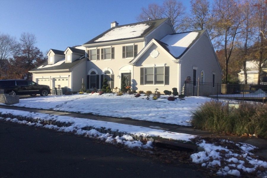 90 Providence Blvd, Kendall Park, NJ 4 Bed SingleFamily Home 5
