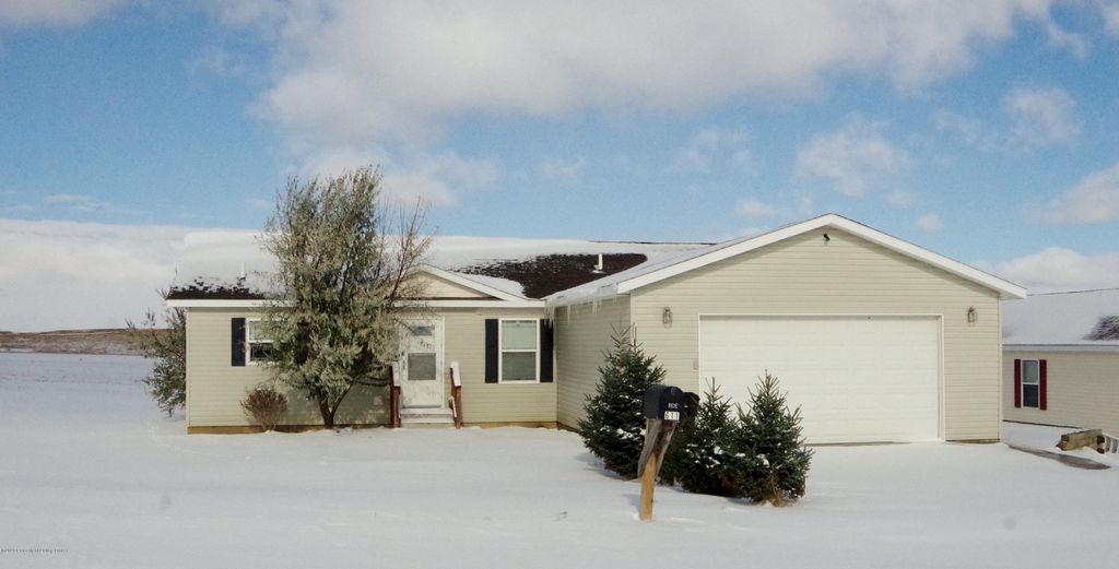 611 Ave, Belfield, ND 58622 Trulia
