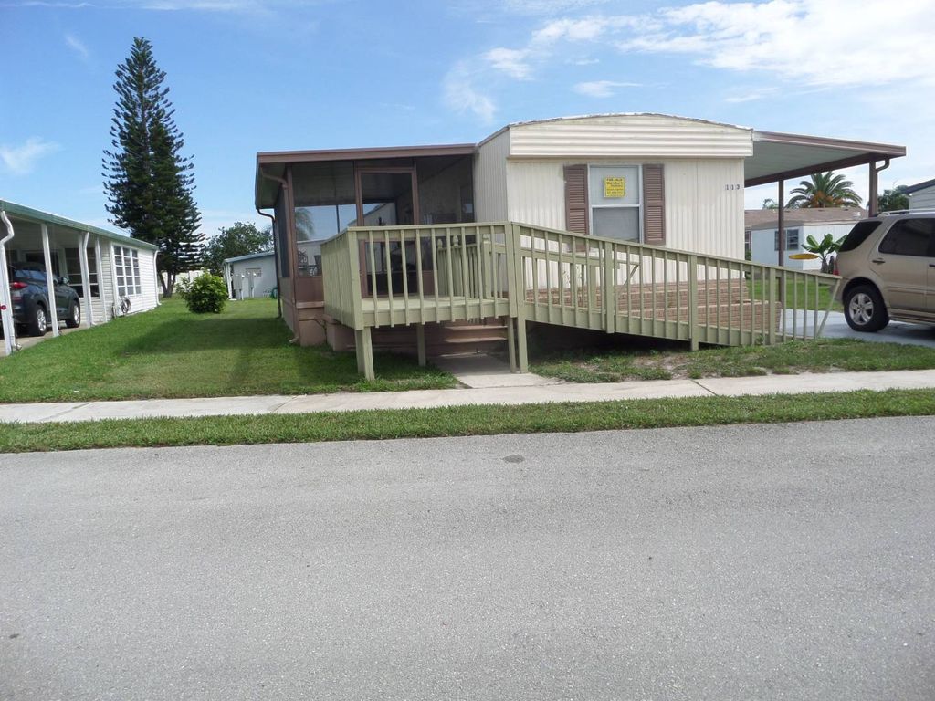 113 Bauer Dr, Melbourne, FL 32901