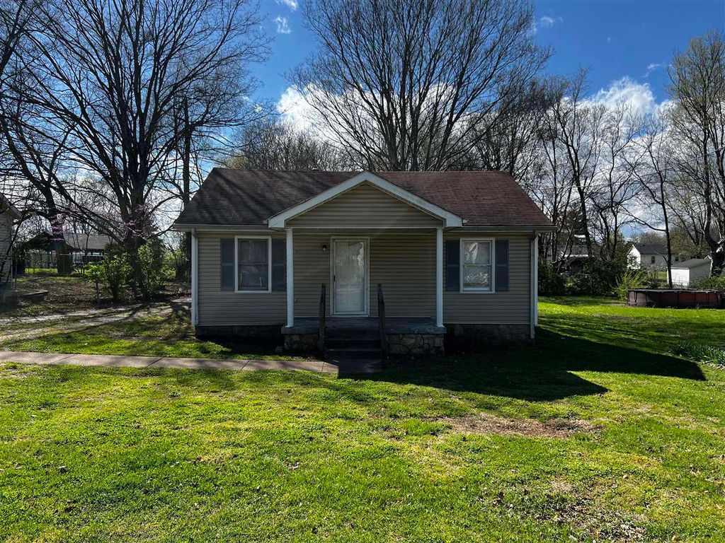 1571 Collegeview Dr, Bowling Green, KY 42101