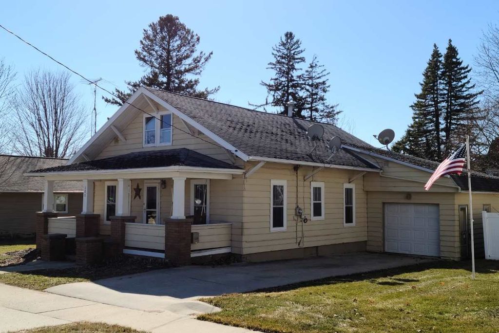 206 3rd St NE, Waukon, IA 52172 Trulia