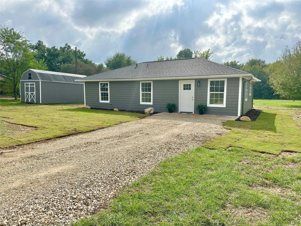 639 County Road 4915, Athens, TX 75751