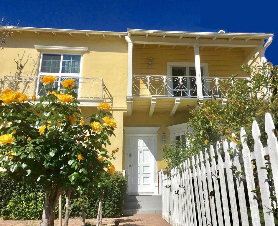 215 S Poinsettia Pl, Los Angeles, CA 90036