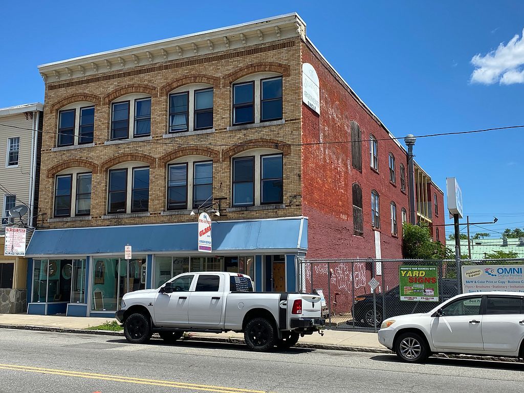 82 South Broadway, Lawrence, MA 01843 Trulia