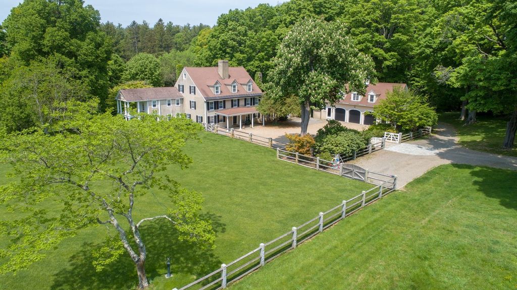 1028 Bay Rd, South Hamilton, MA 01982