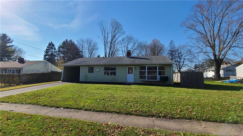 39 Monroe St, East Hartford, CT 06118
