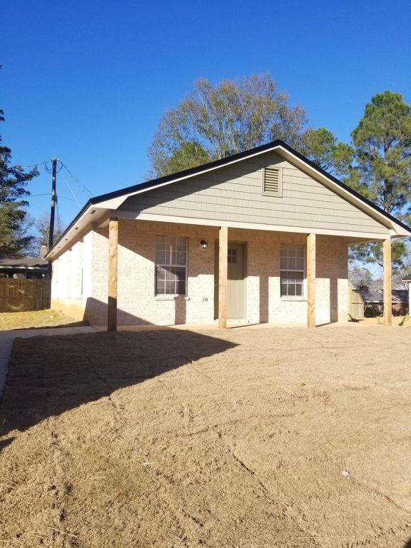 2059 Central Ave, Tupelo, MS 38801