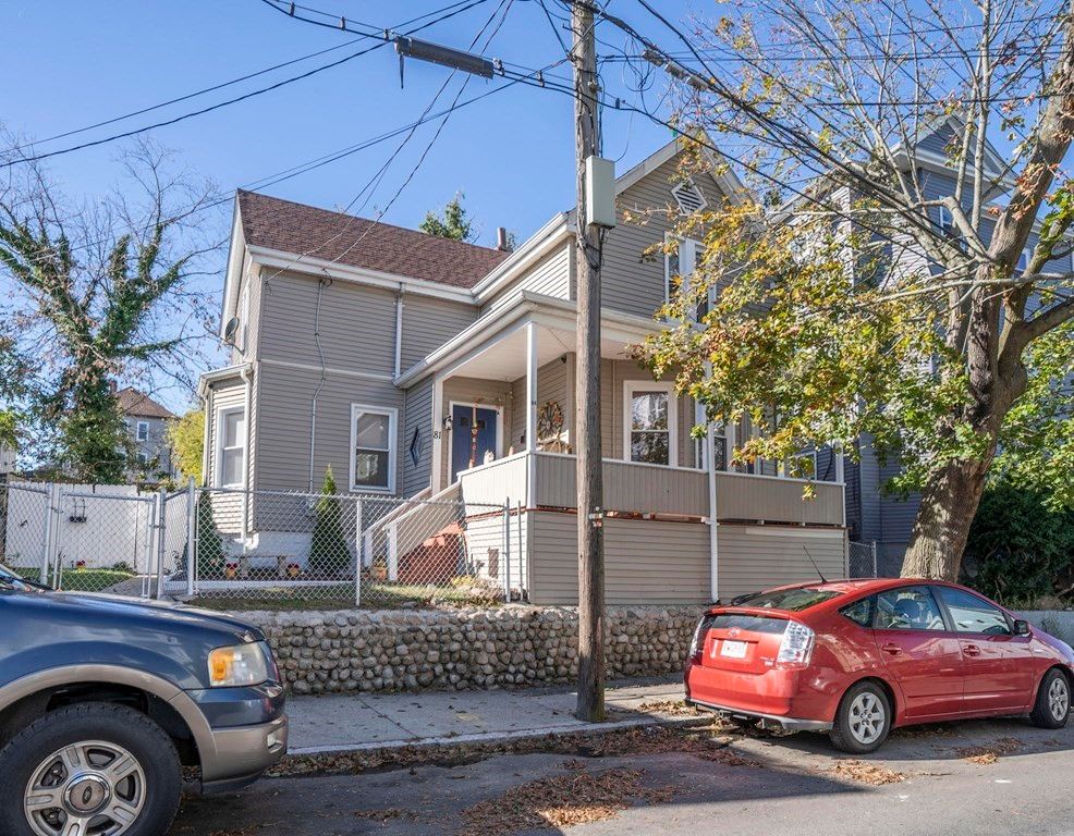 81 Myrtle St, New Bedford, MA 02740