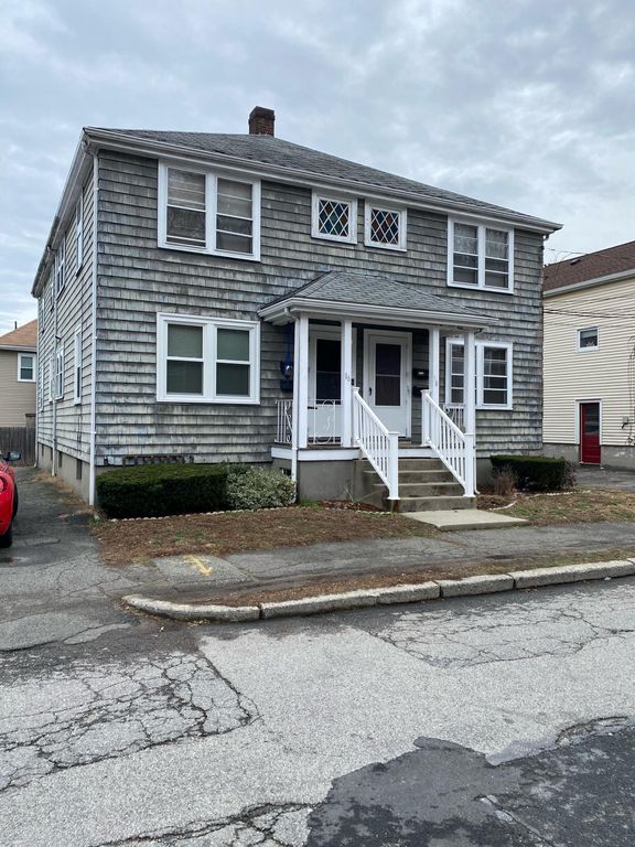 18 Nathan Rd #1, Waltham, MA 02453