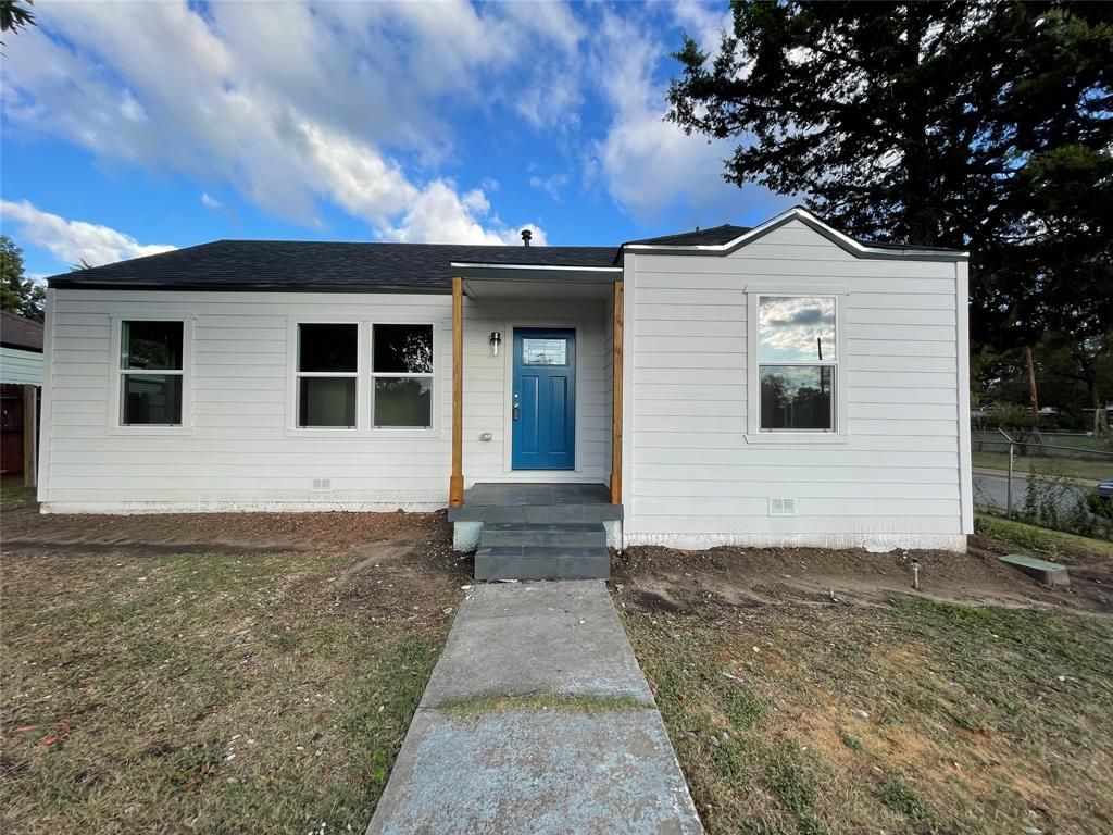 3054 S Marsalis Ave, Dallas, TX 75216