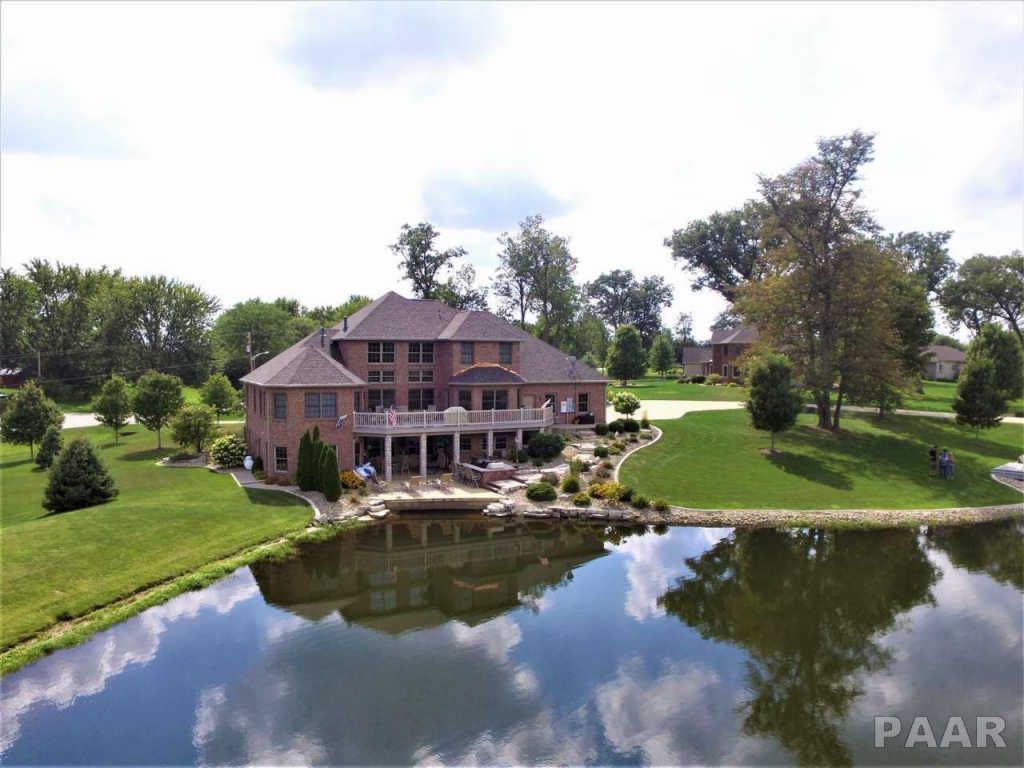 5493 Broadway Rd, Groveland, IL 3 Bed, 6 Bath SingleFamily Home 36